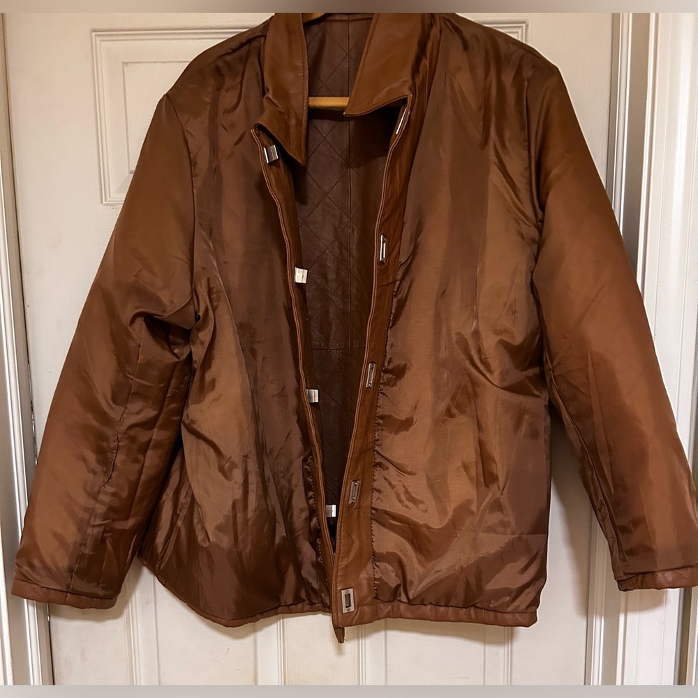 Dialogue Leather Jacket - Picture 5 of 11